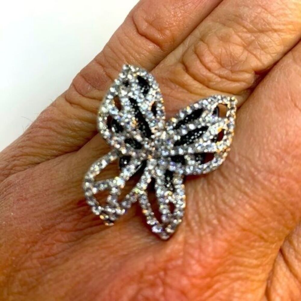 Rhinestone butterfly cocktail ring